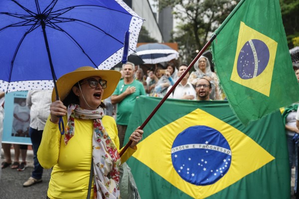 Personas participan hoy en la marcha contra el aborto en la avenida Paulista, en la ciudad de Sao Paulo (Brasil). Personas participan hoy en la marcha contra el aborto en la avenida Paulista, en la ciudad de Sao Paulo (Brasil).