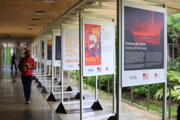 La exhibición ‘Visiones del futuro’ La exhibición ‘Visiones del futuro’