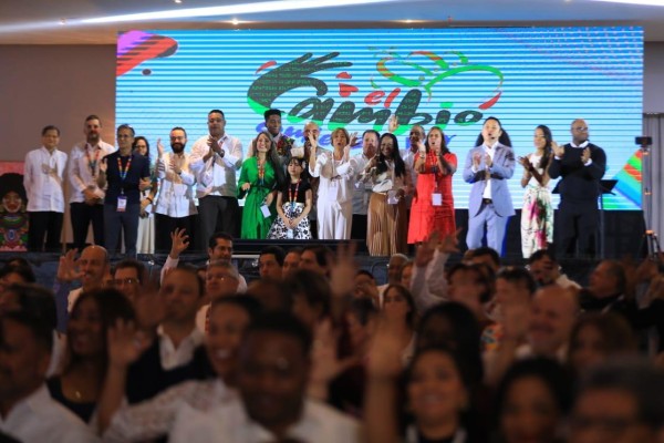 El objetivo de este plan, indicó Chen, es promover todo lo positivo en el entorno de la provincia. El objetivo de este plan, indicó Chen, es promover todo lo positivo en el entorno de la provincia.