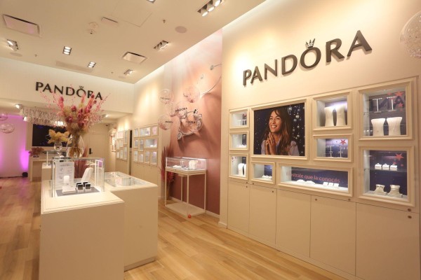Pandora LATAM finaliza su relación comercial con Mohinani Group S.A., operador de franquicias en la región Pandora LATAM finaliza su relación comercial con Mohinani Group S.A., operador de franquicias en la región