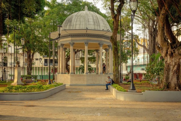 La histórica Plaza de Santa Ana. La histórica Plaza de Santa Ana.