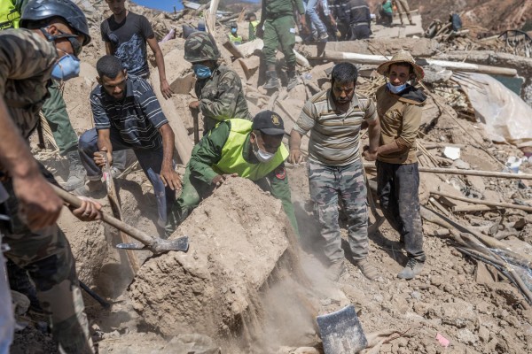 El terremoto es el más grave en el reino desde más de seis décadas. El terremoto es el más grave en el reino desde más de seis décadas.
