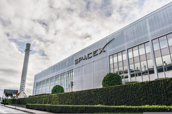 Según comunicó la empresa, el lanzamiento tuvo lugar en la Estación de la Fuerza Espacial de Cabo Cañavera. Según comunicó la empresa, el lanzamiento tuvo lugar en la Estación de la Fuerza Espacial de Cabo Cañavera.