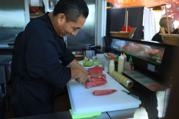 En el área gastronómica contarán con chefs nacionales e internacionales. En el área gastronómica contarán con chefs nacionales e internacionales.