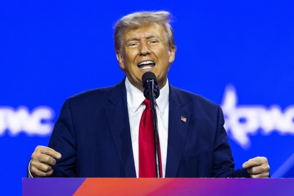 La oficina del alguacil del condado de Fulton confirmó que está investigando las amenazas que han sufrido los miembros del gran jurado que intervino en el caso de Trump. La oficina del alguacil del condado de Fulton confirmó que está investigando las amenazas que han sufrido los miembros del gran jurado que intervino en el caso de Trump.