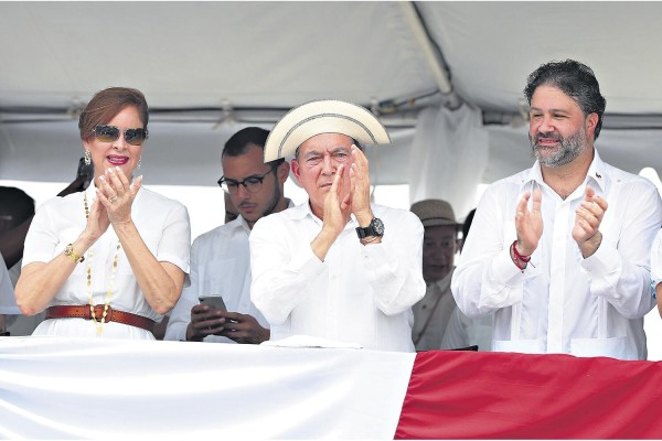 Laurentino Cortizo participó en su primer desfile patrios en calidad de presidente. Laurentino Cortizo participó en su primer desfile patrios en calidad de presidente.