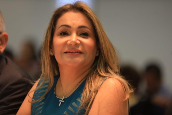 La candidata recordó que nadie escoge a una primera dama. La candidata recordó que nadie escoge a una primera dama.
