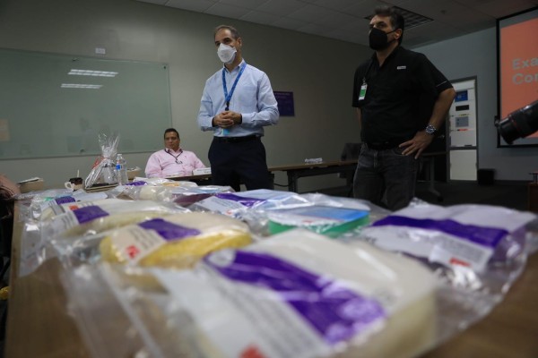 En Panamá ya se fabrican productos orientados al sector automotriz y cuidado de vehículos con calidad de exportación. En Panamá ya se fabrican productos orientados al sector automotriz y cuidado de vehículos con calidad de exportación.