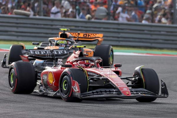 El piloto español de Ferrari Carlos Sainz durante la disputa del GP de Estados Unidos. El piloto español de Ferrari Carlos Sainz durante la disputa del GP de Estados Unidos.