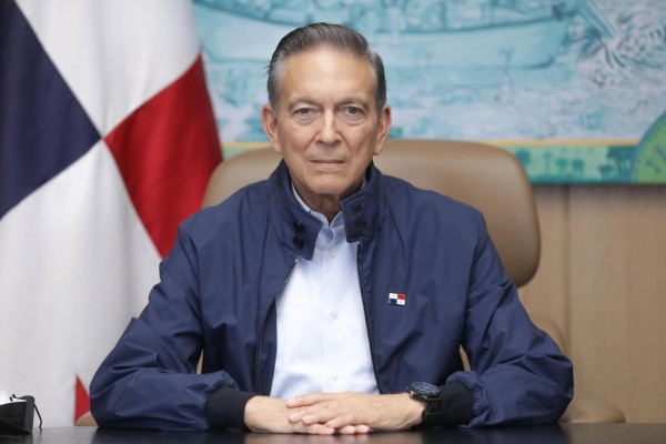 La decisión del mandatario panameño, sin embargo, no complace al movimiento de jóvenes “Sal de las redes”. La decisión del mandatario panameño, sin embargo, no complace al movimiento de jóvenes “Sal de las redes”.