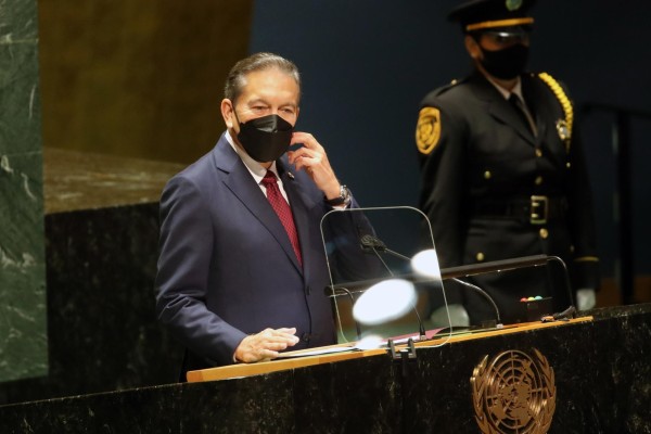 Cotizo Cohen fue recibido por la embajadora Markova Concepción, representante permanente de Panamá ante la ONU Cotizo Cohen fue recibido por la embajadora Markova Concepción, representante permanente de Panamá ante la ONU