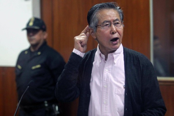 Fotografía de archivo fechada el 15 de mayo del 2016 del expresidente peruano Alberto Fujimori. EFE / Ernesto Arias Fotografía de archivo fechada el 15 de mayo del 2016 del expresidente peruano Alberto Fujimori. EFE / Ernesto Arias