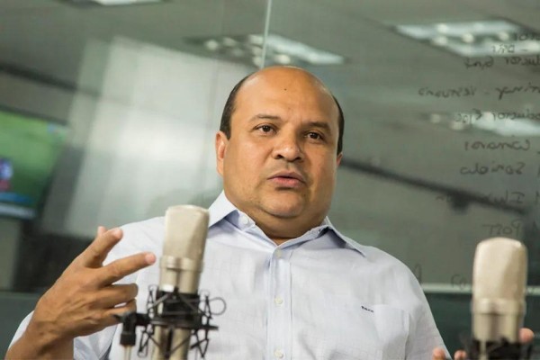 El periodista Roland Carreño, colaborador del partido Voluntad Popular (VP) que fundó Leopoldo López. El periodista Roland Carreño, colaborador del partido Voluntad Popular (VP) que fundó Leopoldo López.