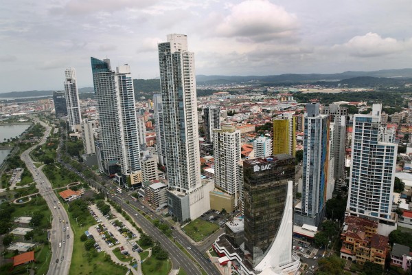 Una misión de empresarios panameños promueven las oportunidades de negocios e inversiones que tiene Panamá. Una misión de empresarios panameños promueven las oportunidades de negocios e inversiones que tiene Panamá.