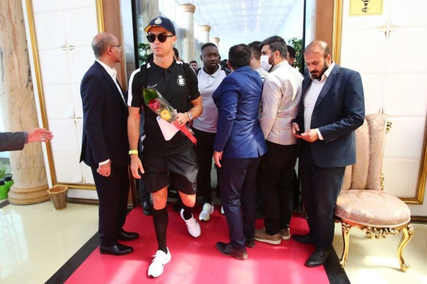 Cristiano Ronaldo desata la locura en Irán Cristiano Ronaldo desata la locura en Irán