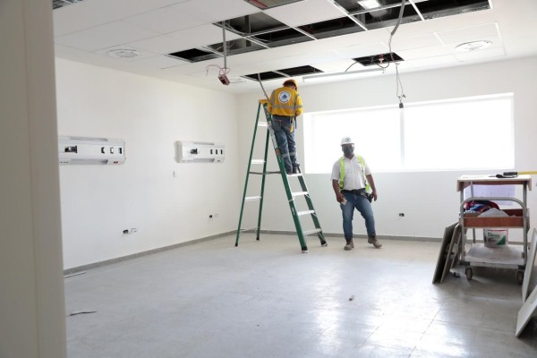Trabajos para habilitar camas en la Ciudad de la Salud tienen un 42% de avance Trabajos para habilitar camas en la Ciudad de la Salud tienen un 42% de avance