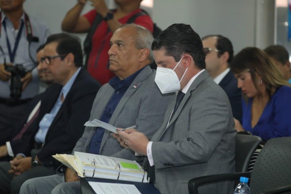 El funcionario recordó que más de 300 panameños participaron de las consultas ciudadanas. El funcionario recordó que más de 300 panameños participaron de las consultas ciudadanas.