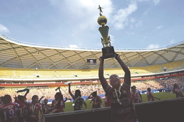 El Peladao en la Amazonia es un torneo de fútbol inigualable. El Peladao en la Amazonia es un torneo de fútbol inigualable.