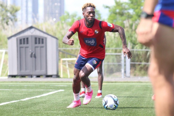 La Selección viajará a Costa Rica este miércoles 15 de noviembre. La Selección viajará a Costa Rica este miércoles 15 de noviembre.