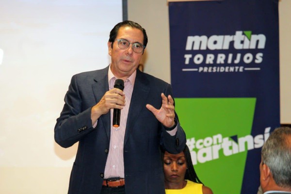 Torrijos Espino destacó que es crucial que los sectores aduanero, marítimo, logístico y portuario participen de manera activa en la construcción de un país. Torrijos Espino destacó que es crucial que los sectores aduanero, marítimo, logístico y portuario participen de manera activa en la construcción de un país.