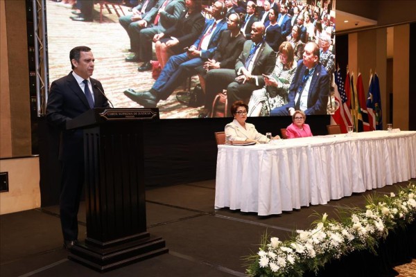 A este evento acuden presidentes de los tribunales supremos de justicia de Costa Rica, El Salvador, Guatemala, Honduras, Nicaragua, Panamá y República Dominicana, entre otros. A este evento acuden presidentes de los tribunales supremos de justicia de Costa Rica, El Salvador, Guatemala, Honduras, Nicaragua, Panamá y República Dominicana, entre otros.