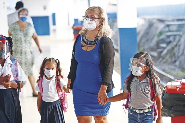 De vuelta a las aulas tras dos años de pandemia De vuelta a las aulas tras dos años de pandemia