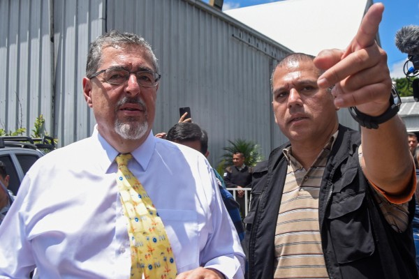 Arévalo dijo que su Movimiento Semilla presentó un recurso contra 'la decisión unilateral de la magistrada presidenta de la CSJ'. Arévalo dijo que su Movimiento Semilla presentó un recurso contra 'la decisión unilateral de la magistrada presidenta de la CSJ'.