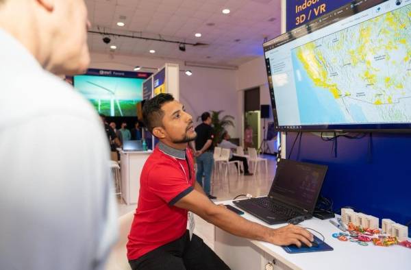 Otros hitos en materia ambiental fueron los modelos de pronóstico meteorológico trabajados con el Imhpa. Otros hitos en materia ambiental fueron los modelos de pronóstico meteorológico trabajados con el Imhpa.