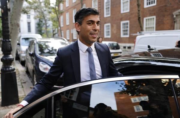 El exministro de Hacienda británico Rishi Sunak El exministro de Hacienda británico Rishi Sunak