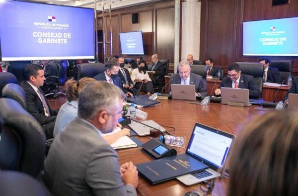 Sucre presentará ante la Asamblea el proyecto de ley que establece el marco regulatorio de las actividades relacionadas con el trasplante de órganos. Sucre presentará ante la Asamblea el proyecto de ley que establece el marco regulatorio de las actividades relacionadas con el trasplante de órganos.