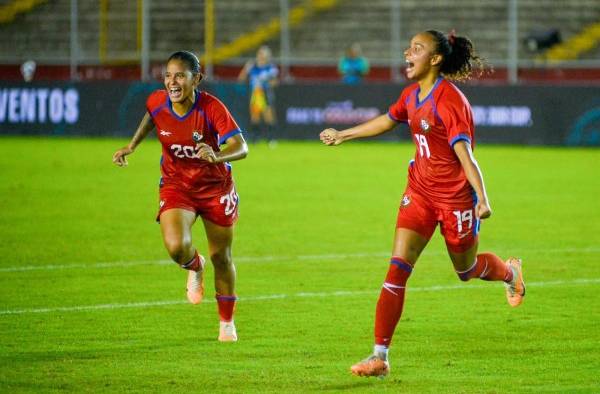 La selección femenina de Panamá se jugará su pase a la Copa Oro W contra Jamaica. La selección femenina de Panamá se jugará su pase a la Copa Oro W contra Jamaica.