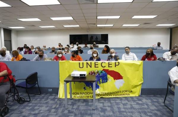 La Unión Nacional de Educadores por la Calidad de la Educación (Unecep), participó en la reunión en el Medua. La Unión Nacional de Educadores por la Calidad de la Educación (Unecep), participó en la reunión en el Medua.