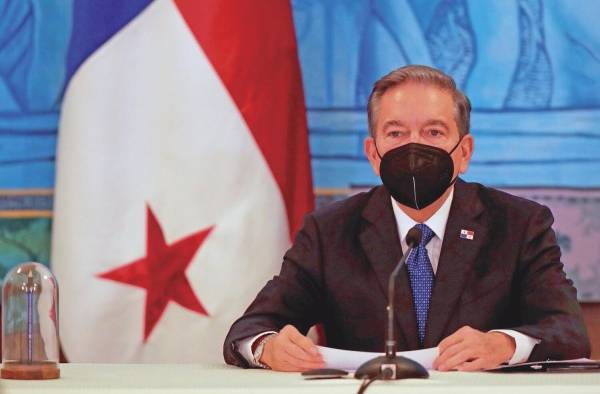 El Gobierno de Laurentino Cortizo promovió el Pacto del Bicentenario. El Gobierno de Laurentino Cortizo promovió el Pacto del Bicentenario.