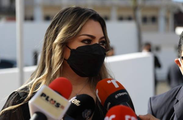 La resolución, que extiende la suspención de trámites, lleva la firma de la ministra de Trabajo y Desarrollo Laboral, Doris Zapata Acevedo. La resolución, que extiende la suspención de trámites, lleva la firma de la ministra de Trabajo y Desarrollo Laboral, Doris Zapata Acevedo.
