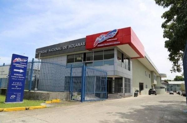 Fachada de la sede de la Autoridad Nacional de Aduanas, Ana. Fachada de la sede de la Autoridad Nacional de Aduanas, Ana.