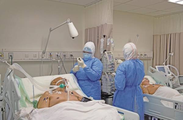 El Minsa emitió la resolución que reduce el puntaje mínimo para la certificación de médicos que aspiran a hacer el internado. El Minsa emitió la resolución que reduce el puntaje mínimo para la certificación de médicos que aspiran a hacer el internado.