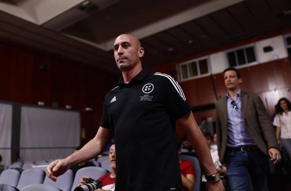 Rubiales fue suspendido este sábado por 90 días por la FIFA. Rubiales fue suspendido este sábado por 90 días por la FIFA.