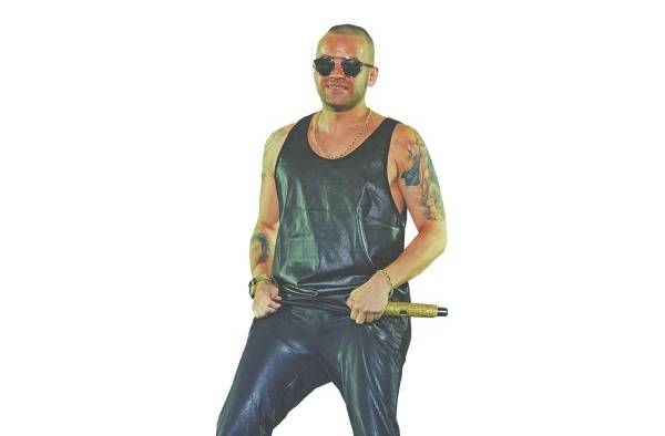 Nacho enamora y transgrede con 'Uno', su primer disco como solista Nacho enamora y transgrede con 'Uno', su primer disco como solista