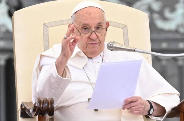 El papa Francisco, con esta misiva, 'desea hacer llegar su sentido pésame a los familiares de los difuntos'. El papa Francisco, con esta misiva, 'desea hacer llegar su sentido pésame a los familiares de los difuntos'.