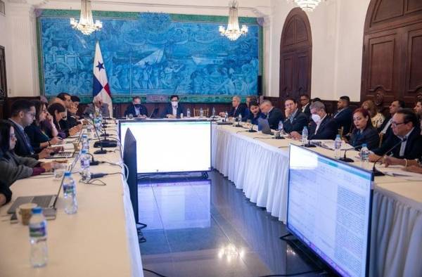 En el Gabinete de Seguimiento se informó sobre las próximas entregas de orden de proceder y avances en la construcción de obras. En el Gabinete de Seguimiento se informó sobre las próximas entregas de orden de proceder y avances en la construcción de obras.