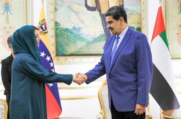 Fotografía cedida este viernes por Prensa Miraflores en la que se registró al presidente de Venezuela, Nicolás Maduro Fotografía cedida este viernes por Prensa Miraflores en la que se registró al presidente de Venezuela, Nicolás Maduro