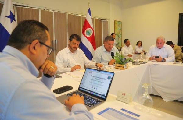 Los cancilleres y ministros de Seguridad de ambas naciones están reunidos en la ciudad de David, provincia de Chiriquí. Los cancilleres y ministros de Seguridad de ambas naciones están reunidos en la ciudad de David, provincia de Chiriquí.