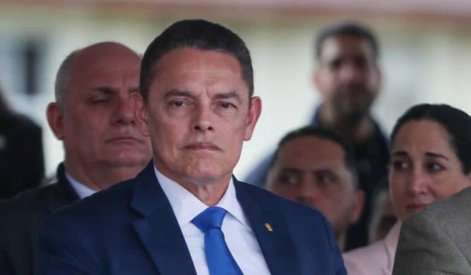 Ábrego dijo que en la actualidad se encuentra en conversaciones con los funcionarios del Ministerio de Economía y Finanzas. Ábrego dijo que en la actualidad se encuentra en conversaciones con los funcionarios del Ministerio de Economía y Finanzas.