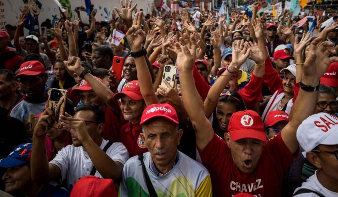 Se espera que 12,000 venezolanos vayan a votar en las próximas elecciones. Se espera que 12,000 venezolanos vayan a votar en las próximas elecciones.