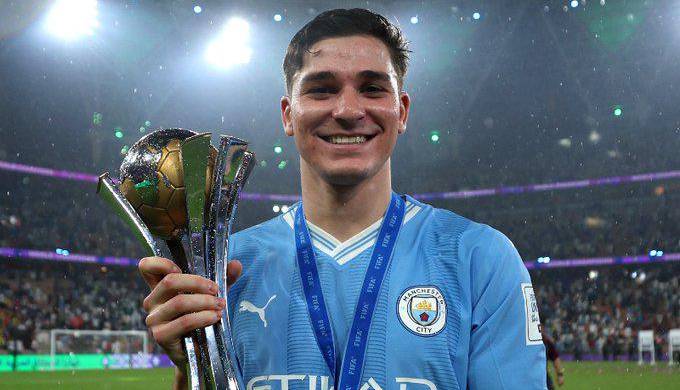 El Manchester City estará como uno de los clasificados por la UEFA. El club británico es el último campeón (2023) del formato anterior llamado Copa Mundial de Clubes. El Manchester City estará como uno de los clasificados por la UEFA. El club británico es el último campeón (2023) del formato anterior llamado Copa Mundial de Clubes.
