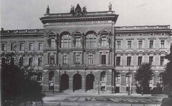 Conservatorio de Leipzig, lugar donde estudió Gonzalo Brenes. Conservatorio de Leipzig, lugar donde estudió Gonzalo Brenes.