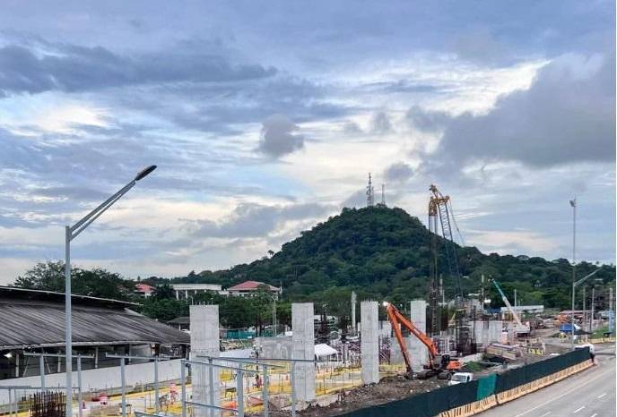 Estación Albrook de Línea 3 en construcción. Estación Albrook de Línea 3 en construcción.
