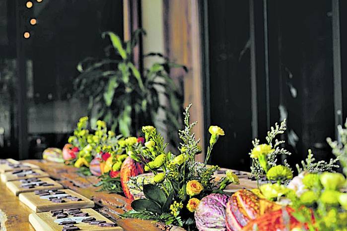 La mesa de la cata está dispuesta. La mesa de la cata está dispuesta.
