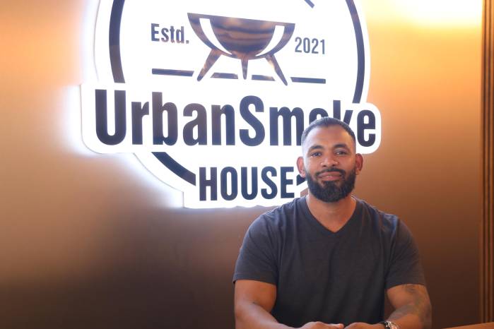 Urban Smoke House está ubicado en Betania, plaza 37. Urban Smoke House está ubicado en Betania, plaza 37.