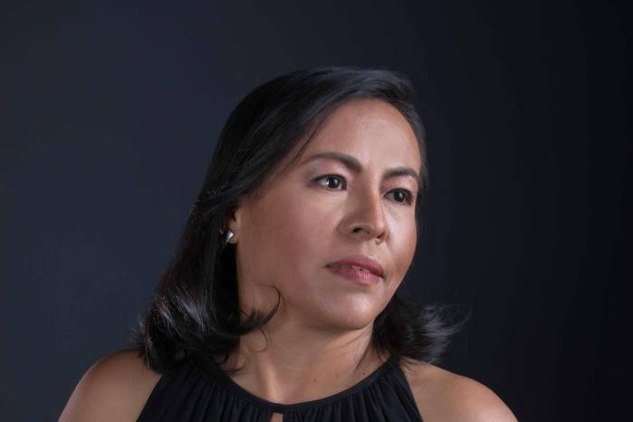 La poeta Minerva de González. La poeta Minerva de González.